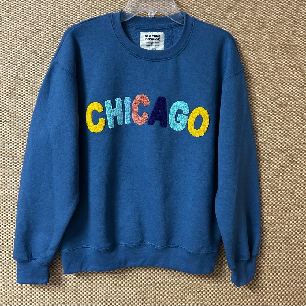 New York Popular “Chicago”Sweatshirt Womens Medium Blue Multicolor Lettering